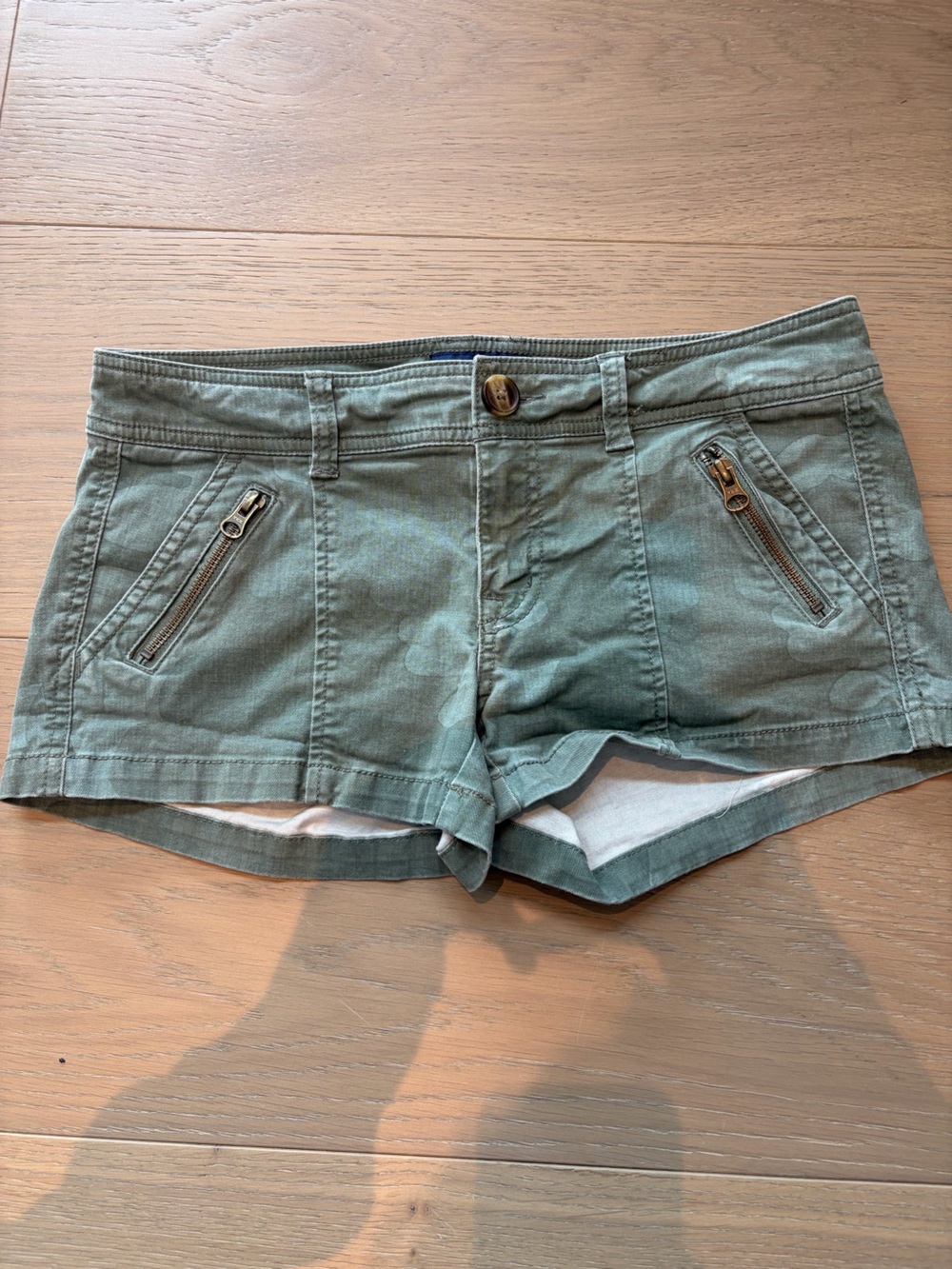 Green juniors Casual Cargo Shorts - Undetermined Brand